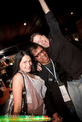 @staceysoleil @ozsultan @doctorparadox Makin'TROUBLE at #140conf after party!